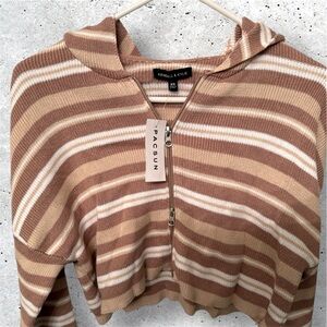 Kendall & Kylie sweater